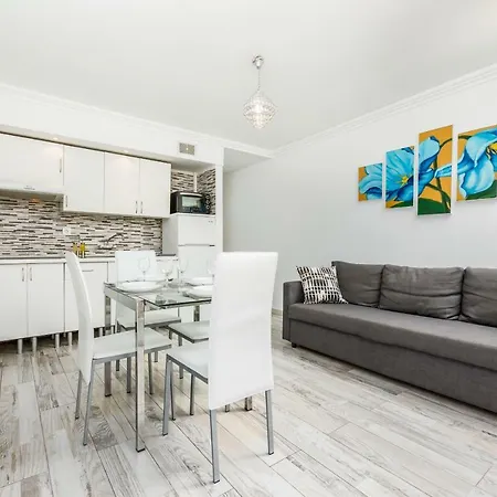Hemeras Boutique Homes - 100m From The Beach プラヤ・デ・ラス・アメリカス